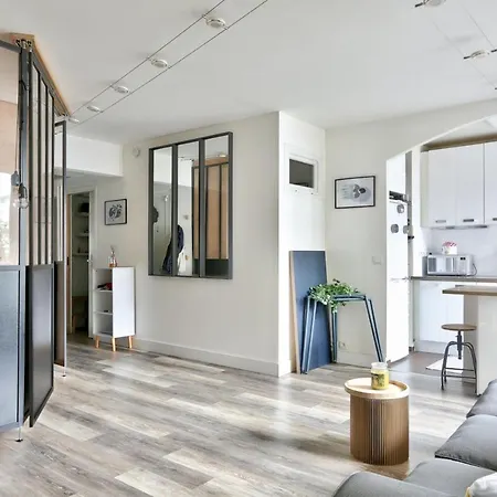 Apartment Bright 2 In *